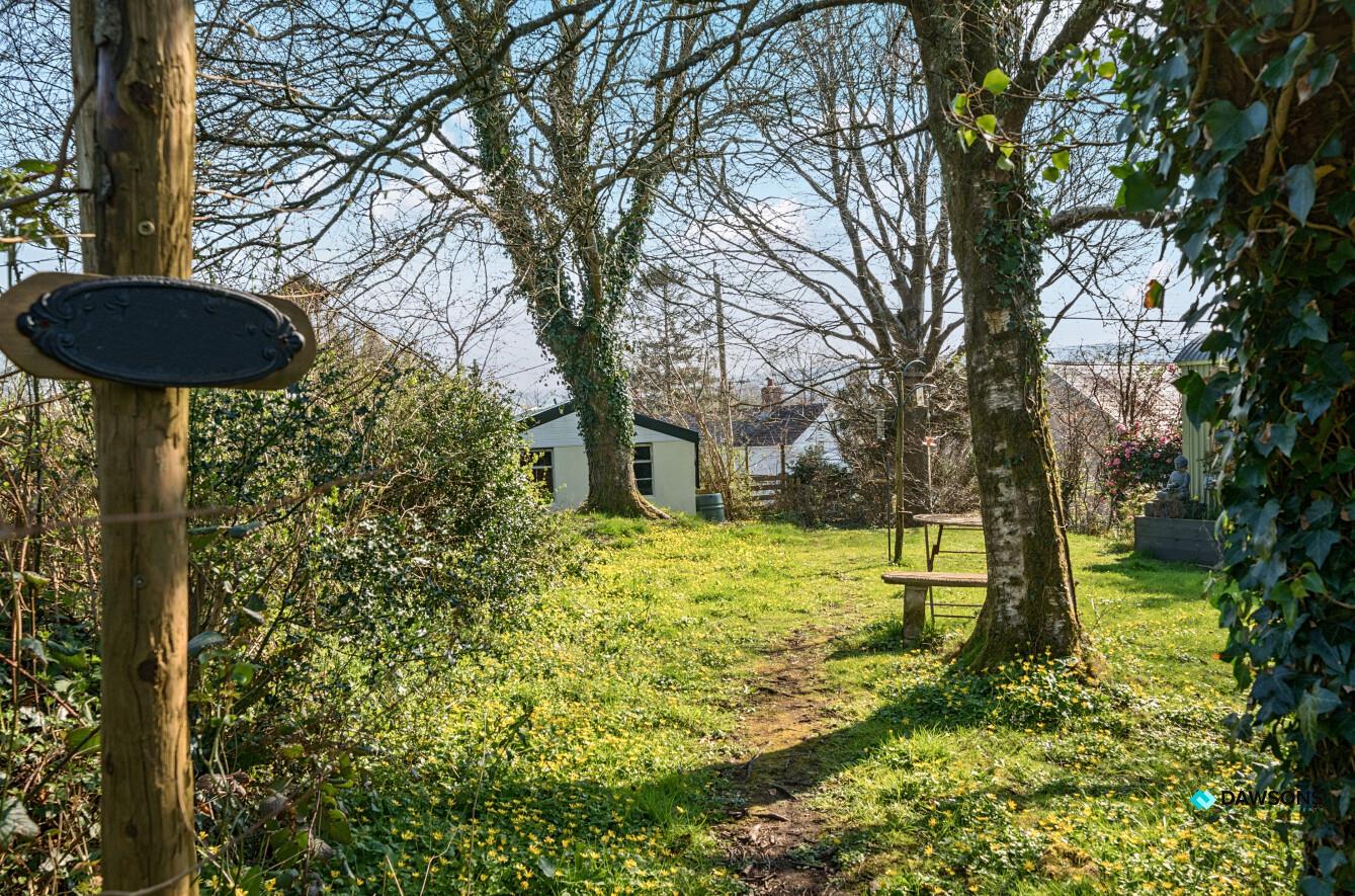 Clydach Cottages, Pontyates, Llanelli, SA15 5TL